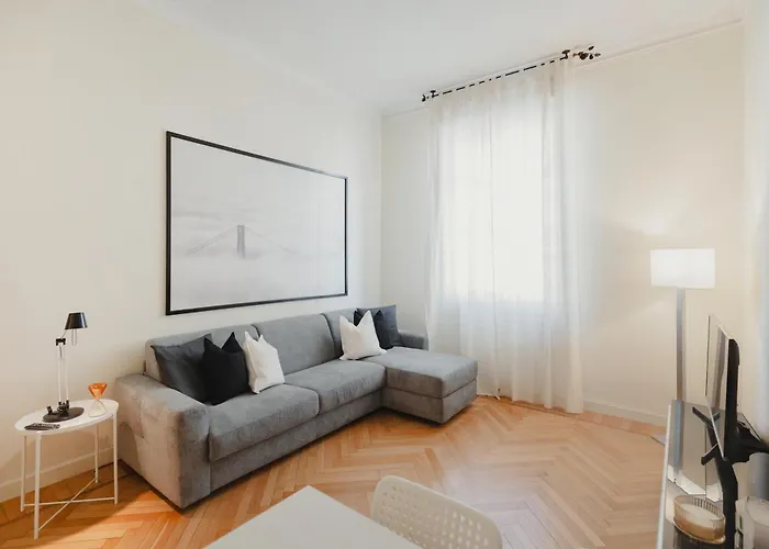 Gohost - Quiet, Bright & Stylish Flat In The Heart Of